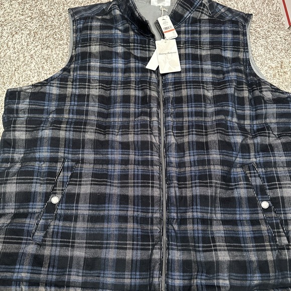 Sold - Picture 1 of 8